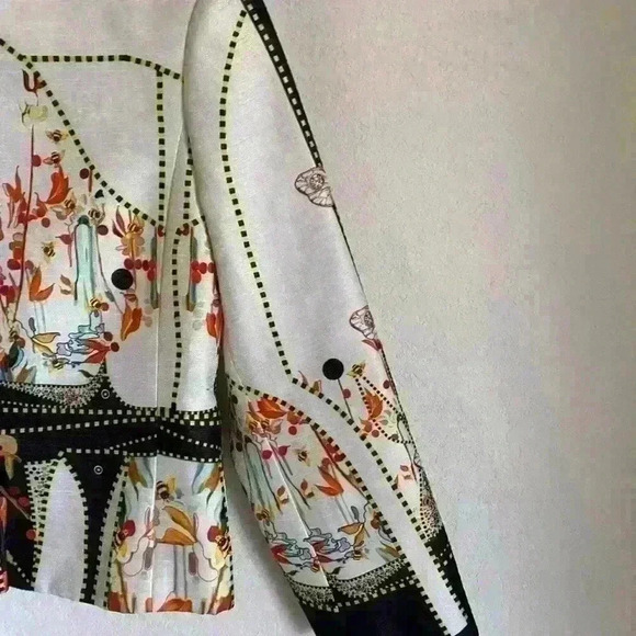 Piccione Piccione Designer 3D Graphic Whismy Feminine Blazer Top Size 42/M - Picture 7 of 12